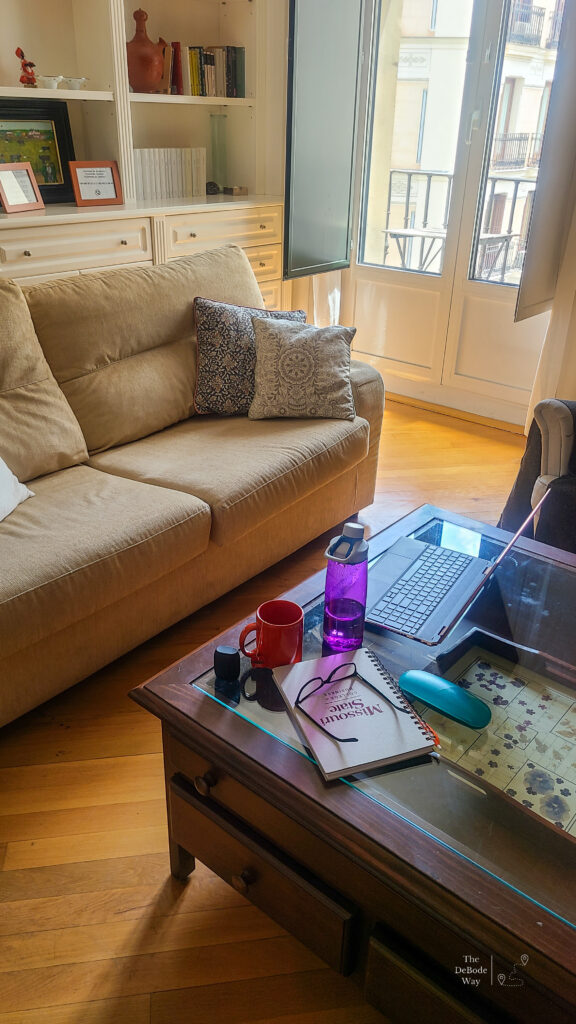 Apartment stay work place