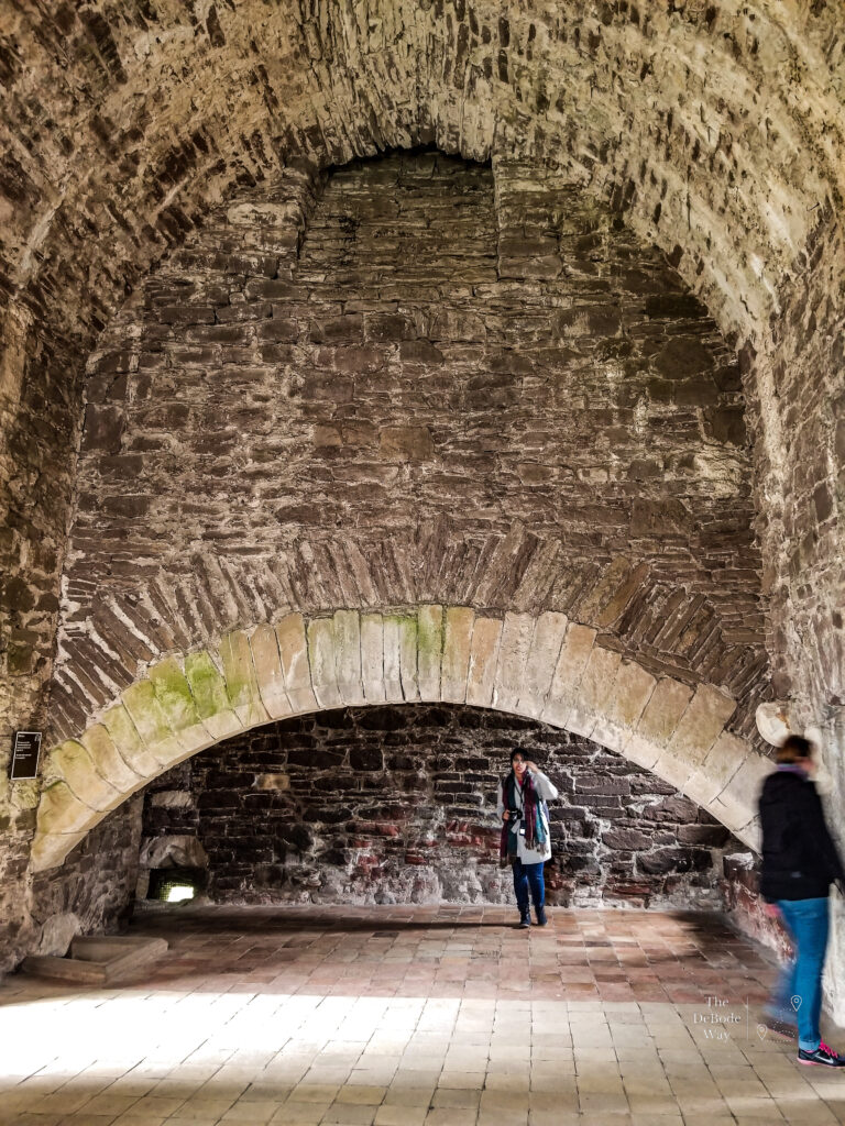 Huge stone kitchen hearth at Doune Castle